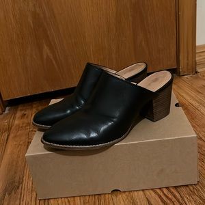 Madewell Black wedge mules
